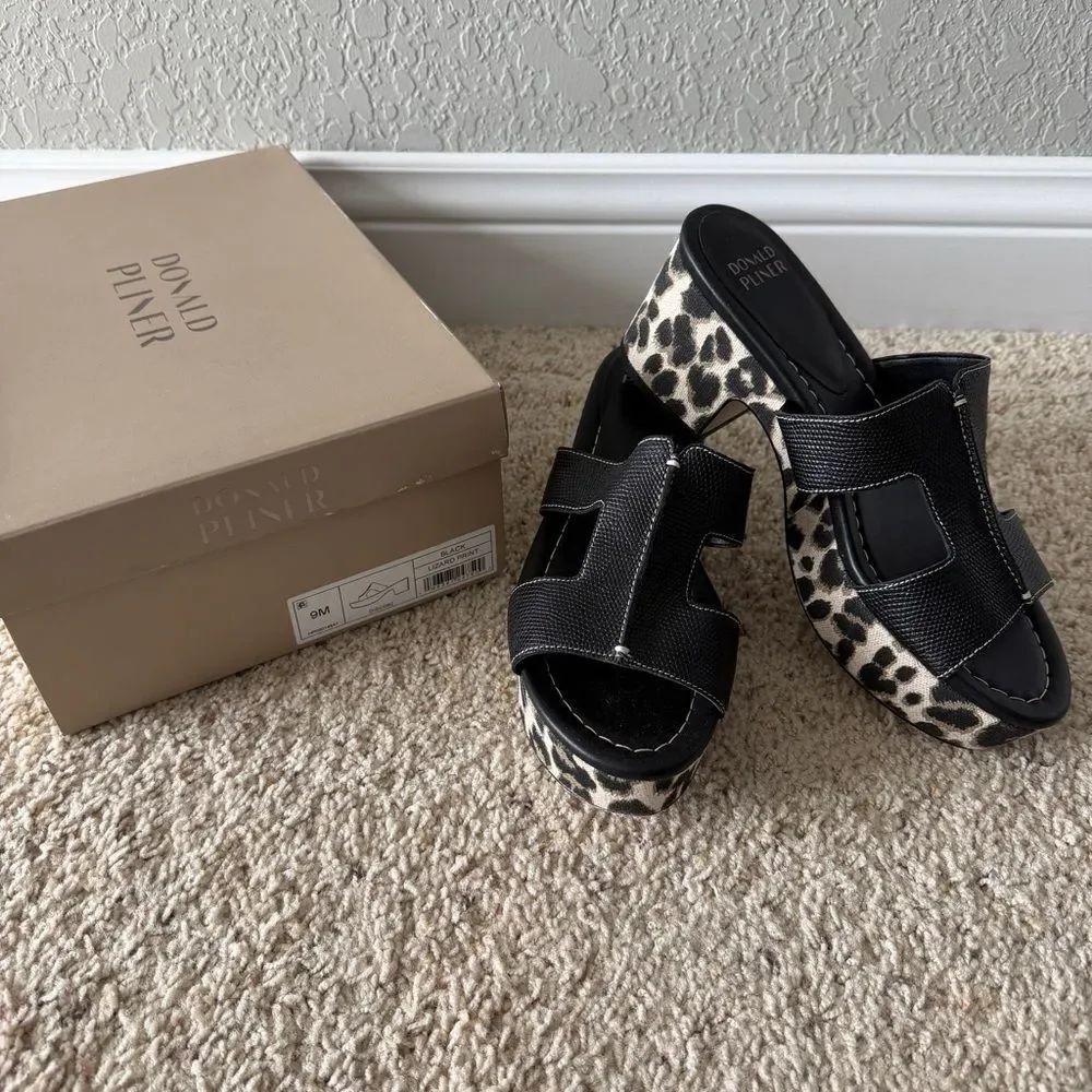 Donald J. Pliner Black Lizard Slide Mules with Leopard-Print Platform Sz 9 NWB